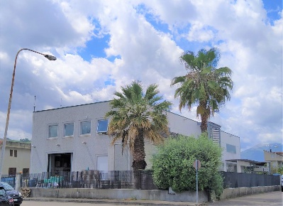 Foto Capannone industriale a Spinetoli Pagliare di 1200 m² con 6 locali