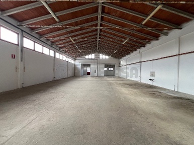 Foto Capannone industriale a Mussolente Casoni di 500 m² con 3 locali