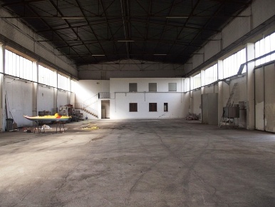 Foto Capannone industriale a Acquaviva Picena di 2050 m² con 10 locali