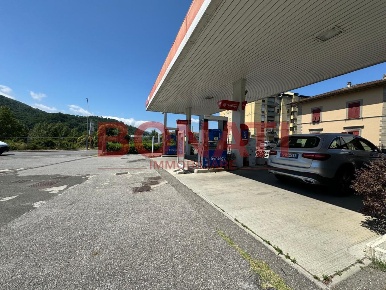 Foto Capannone industriale in Quartiere Matteotti 24, Aulla Centro