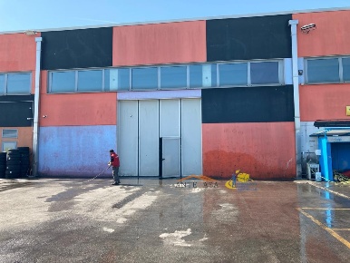 Foto Capannone industriale in Spip, Parma Centro Storico di 600 m²