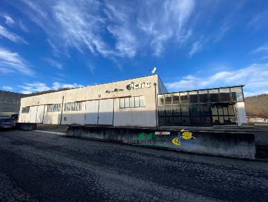 Foto Capannone industriale in Felegara, Medesano Felegara di 1000 m²