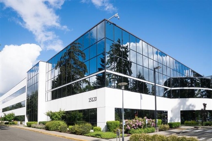 Foto Capannone industriale in Via Portuense, Fiumicino di 2400 m²