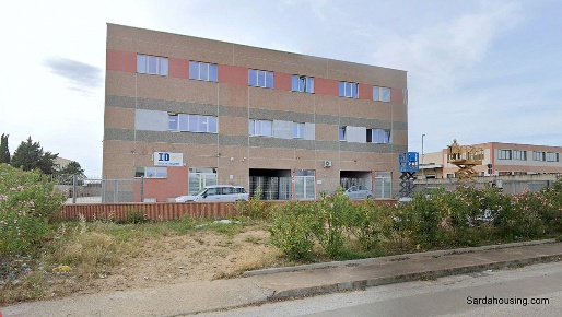 Foto Capannone industriale in cettolini, Elmas di 255 m² in affitto