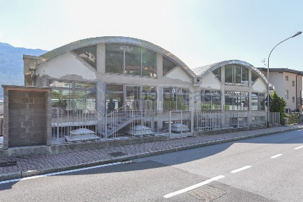 Foto Capannone industriale in VIA ROMA, Pescate di 1115 m² con 10 locali