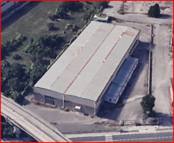 Foto Locale commerciale in area industriale, Castello di Cisterna