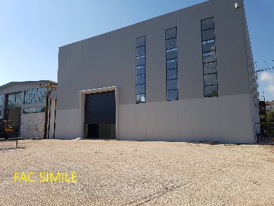 Foto Capannone industriale a Firenze Brozzi di 6200 m² con 30 locali