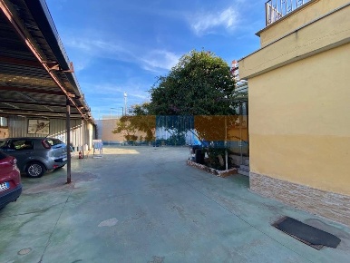 Foto Capannone industriale a Bari Stanic di 5300 m² in vendita