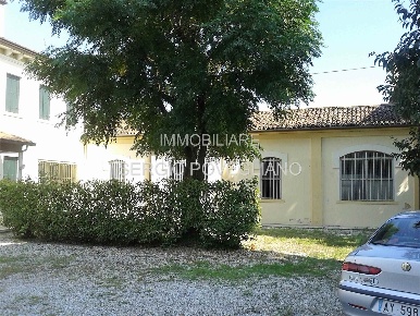 Foto Capannone industriale in Via Roma 12, Villorba Centro di 961 m²