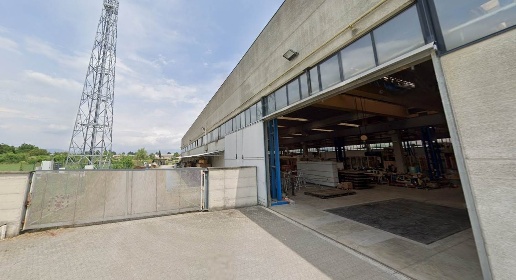 Foto Capannone industriale a Aicurzio Centro di 3480 m² in vendita