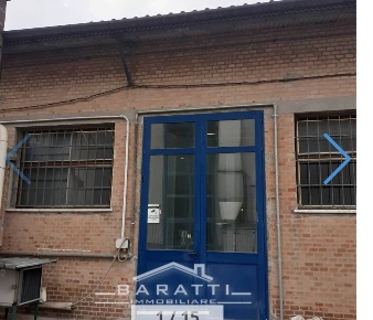 Foto Capannone industriale a Mirandola Centro di 190 m² con 2 locali