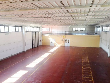 Foto Capannone industriale a Pisa Latignano di 1254 m² con 1 locali