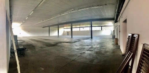 Foto Capannone industriale a Porcari Centro di 1600 m² con 6 locali