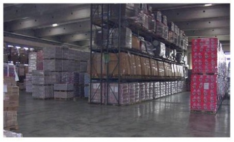 Foto Capannone industriale a Caronno Pertusella di 16375 m² in vendita