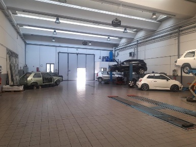 Foto Capannone industriale a Nerviano di 860 m² in vendita