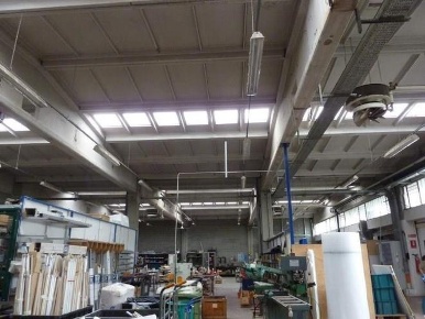 Foto Capannone industriale a Novedrate di 1700 m² in vendita