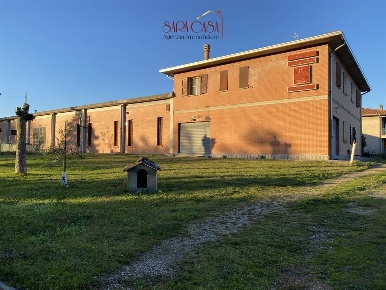 Foto Capannone industriale a Riolo Terme Borgo Rivola di 205 m² in vendita