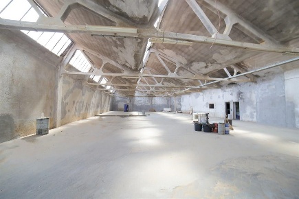 Foto Capannone industriale in via vigano, Triuggio Centro di 700 m²