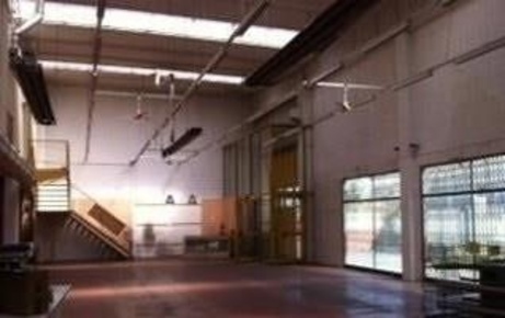 Foto Capannone industriale a Paderno Dugnano di 730 m² in vendita