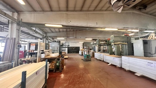 Foto Capannone industriale a Biassono di 4000 m² in vendita
