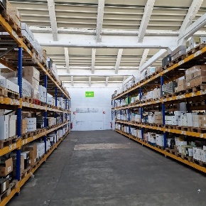 Foto Capannone industriale a Milano di 2000 m² in affitto