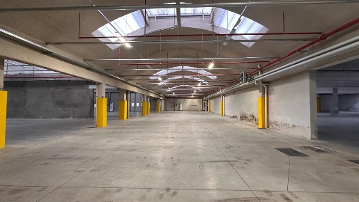 Foto Capannone industriale a Olgiate Olona di 3826 m² in affitto