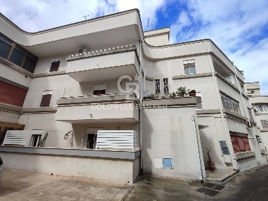 Foto Appartamento in Via schiavone, Brindisi Commenda di 130 m² in vendita