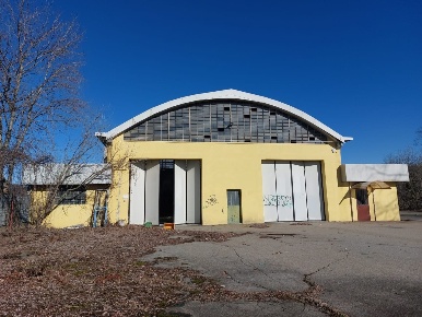 Foto Capannone industriale a Briga Novarese Centro di 1038 m² in vendita