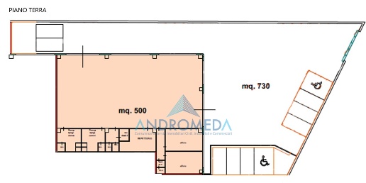 Foto Capannone industriale a Orta di Atella di 500 m² con 3 locali