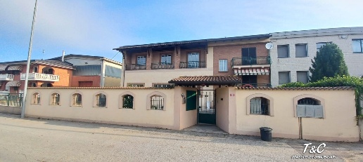 Foto Capannone industriale in VIA TORINO, Sommariva del Bosco di 1212 m²