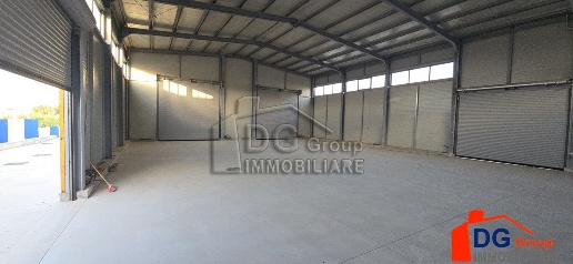 Foto Capannone industriale a Alcamo Centro di 350 m² con 1 locali