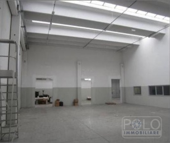 Foto Capannone industriale in via crema, Zanica Centro di 1113 m²