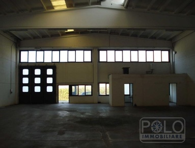 Foto Capannone industriale in VIA SARGAT, Mantova Cittadella - Colle Aperto