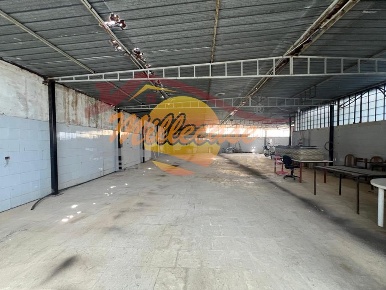 Foto Capannone industriale a Siracusa Gelone - Cadorna di 300 m² in vendita