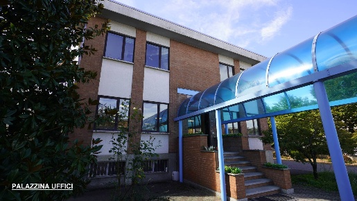 Foto Capannone industriale a Settimo Torinese di 10000 m² in vendita