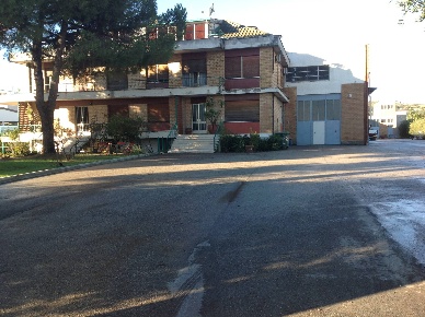Foto Capannone industriale in Via Roma, Martinsicuro Centro di 2050 m²