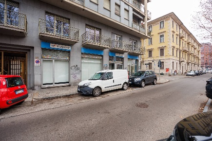 Foto Capannone industriale in Corso Turati, Torino San Secondo di 1400 m²