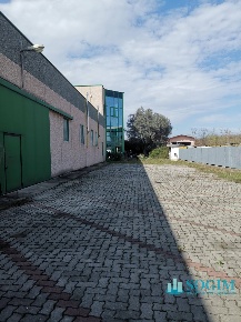 Foto Capannone industriale in Via Canova, Fagnano Olona in affitto