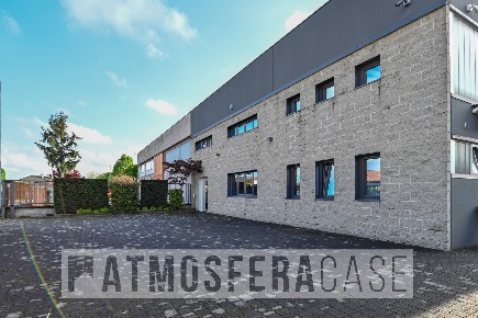 Foto Capannone industriale in Via Enrico Fermi, Ciserano di 1165 m²