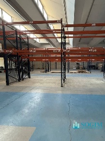 Foto Capannone industriale in Cellini, Villasanta di 3300 m² in vendita