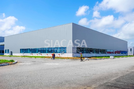 Foto Capannone industriale a Brugherio Centro di 1500 m² in vendita