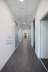 Foto Capannone industriale in VIA FARINI, Cento Cento Paese di 2000 m²