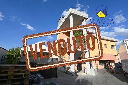 Foto Capannone industriale a Ascoli Piceno di 750 m² in vendita