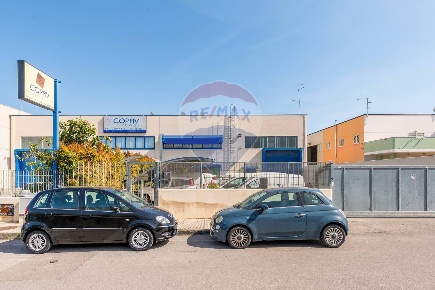 Foto Capannone industriale in via dell'artigianato 1° traversa, Modugno
