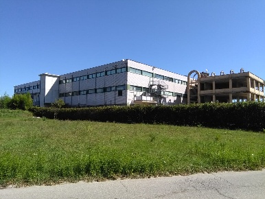 Foto Capannone industriale in Via I° Maggio, Nereto di 2812 m² in vendita