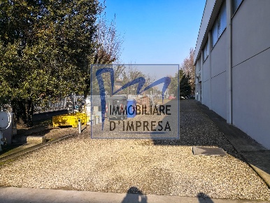 Foto Capannone industriale in Via S. Lorenzo, Sala Baganza in vendita