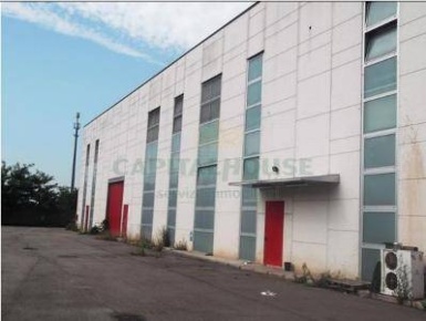 Foto Capannone industriale a Concorezzo di 12000 m² in vendita