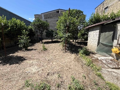 Foto Appartamento a Caivano di 245 m² con 4 locali in vendita