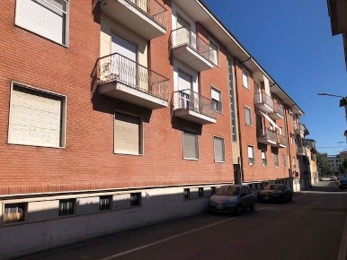 Foto Appartamento in Via Pietro Micca 12, Trino Centro di 90 m² in vendita