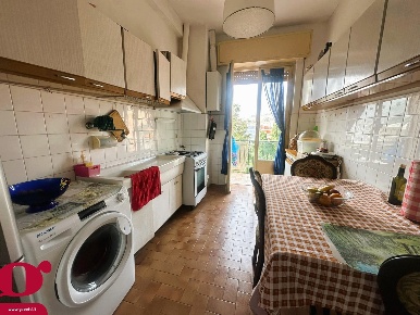 Foto Appartamento in Vecchia Piemonte, Imperia Oneglia di 90 m² in vendita